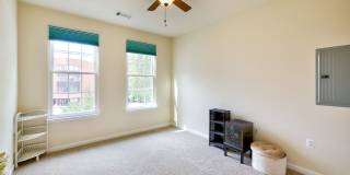 Elegant 2BD Condo with Unbeatable Access & Premium Features in Arlington w/ Parking! Elegant 2BD Condo with Unbeatable Access & Premium Features in Arlington w/ Parking! Gallery 27