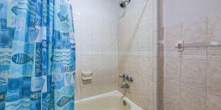 201 N Portland Ave Gallery 22