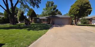 Stunning 3bd/2ba home with gorgeous yard and bonus living space! Coming Soon! Gallery 1