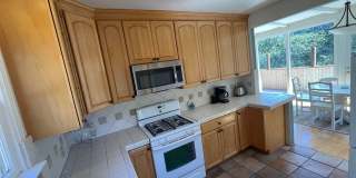 Mid Century Modern home in Monterey Gallery 11