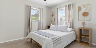 Charming Sarasota Retreat –4-Bedroom/3-Bathroom Modern Pool Home Near Everything! Gallery 29