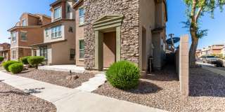 7742 West Palm Lane Gallery 9