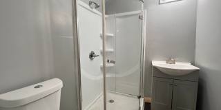 2 Bedroom House Gallery 10