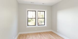 2237-41 N Bissell Gallery 18