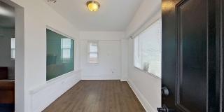 **Charming 3-Bedroom Historic Home with Covered Porch and Large Yard** Gallery 4