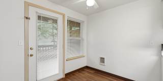 Barbur Heights Gallery 18