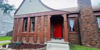 428 Decelle Street Gallery 2