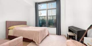 3 Court Square Gallery 1