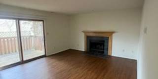 3 bedroom, 2.5 bath townhome: Cedar Grove Townhomes. *6-MONTH LEASES ACCEPTED!* Gallery 4