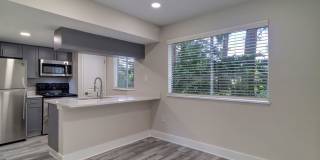 The River Pointe Gallery 28