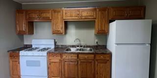 Spacious 3BR/2BA Home In Webb City, MO with shed and bonus room!! Gallery 8