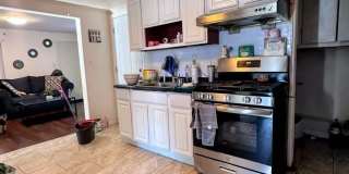 136 Broad Street Gallery 5