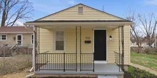 Fully Updated 2-Bed with Modern Finishes Gallery 1