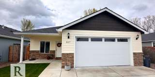 3 Bedroom House in Medford! Gallery 1