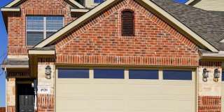 4920-4922 Villas Drive Gallery 1