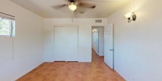 2545 North Euclid Avenue Gallery 11