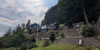 A Storybook Dream in Kingston, Available Now! Lowbank Waterfront, Beach Access, Panoramic Views & More. Gallery 18