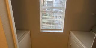 Gorgeous 3 bedroom Will Not Last Gallery 13