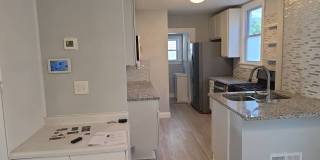 Available Now: Cozy 3-Bedroom Single-Family Home in a Prime Location Available Now: Cozy 3-Bedroom Single-Family Home in a Prime Location Gallery 26