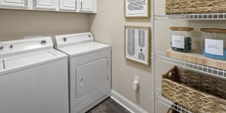 The Elliott Gallery 27