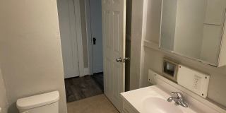 1123 W 23rd St Gallery 19