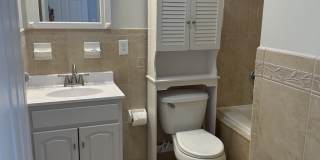 2024 GRAND AVE Gallery 18