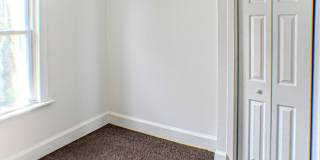 Point Breeze Three Bedroom Home Gallery 12