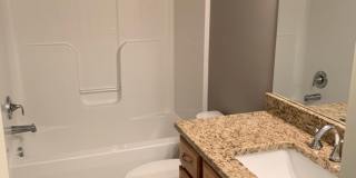 Beautiful 3 bedroom 2 1/2 bath home Gallery 10