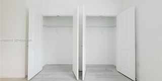 541 Northeast 4th Lane Gallery 3