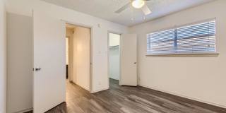 Shoal Creek North Gallery 20