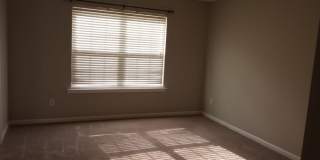 108 Lacombe Court Gallery 21