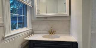 1725 James Street Gallery 20