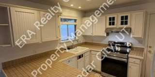 Move-In Discount!!!!  3 bed 2 bath Single Family Home Gallery 8