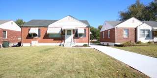 Beautiful 2 Bed/2 Bath Home for Rent Gallery 1
