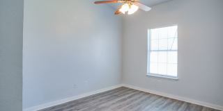 Mockingbird Garden Apartments Gallery 43