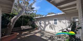 Charming New Monterey Home with Bay Views with all utilities included Gallery 4