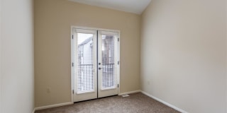 Village at Aspen Place Gallery 25