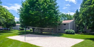 Williamsburg Estates Gallery 31