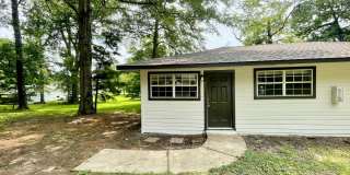 1 Bedroom/1 Bath Duplex Unit Available for Rent in Brandon! Gallery 1