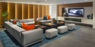 The Q Variel Gallery 19