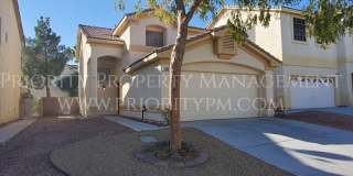 NW Single Family Home w/INGROUND POOL!! Gallery 1