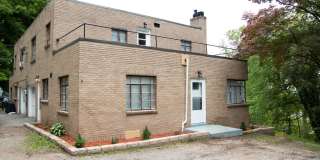1223 1/2 Greenbrier Road Gallery 1