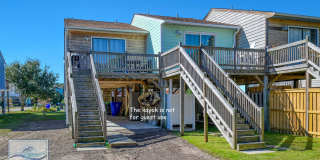 PERFECT ONE BEDROOM OFF-SEASON RENTAL AVAILABLE AFTER LABOR DAY Gallery 1