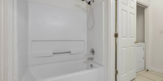 4 bed 2 bath house, Walk to Stadium!! Available July 2026 Gallery 28