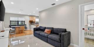 10065 Camelback Lane Gallery 9