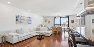 5000 Boardwalk Gallery 13