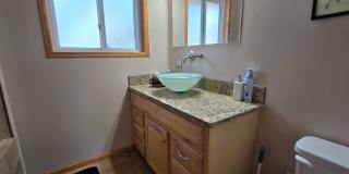 Spacious Ranch-Style 5BR Home w/ Finished Basement & Large Fenced Yard Gallery 10