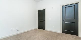 1810 Belcourt Gallery 18