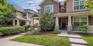 Long Realty & Property Management - Wonderfully Located Townhome in Great Neighborhood Long Realty & Property Management - Wonderfully Located Townhome in Great Neighborhood Gallery 1