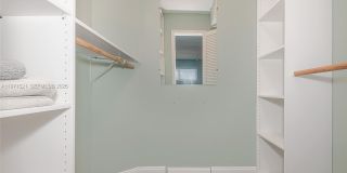 9811 N Hollybrook Lake Dr Gallery 27